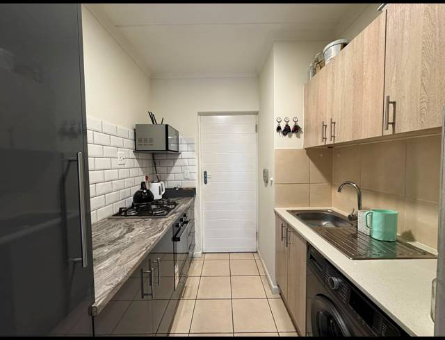 2 BEDROOM APARTMENT FOR SALE IN HEATHER PARK